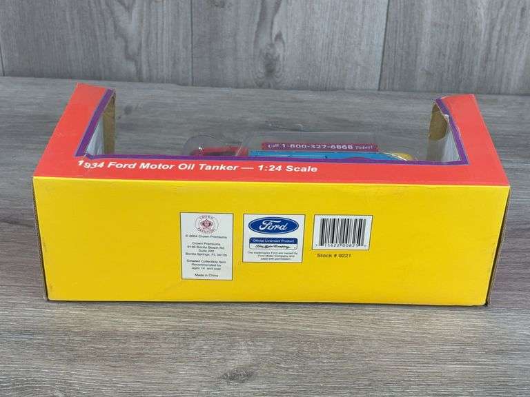 1934 Ford J.J. Keller Motor Oil Tanker, 1/24, Crown Premiums