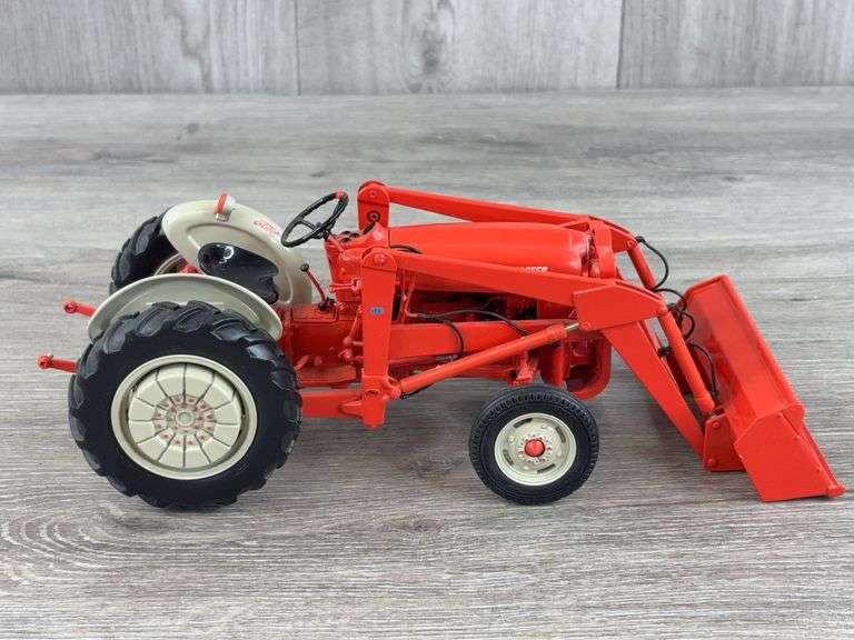 1957 Ford 641 Workmaster W/725 Loader, 1/16, Precision Series 6