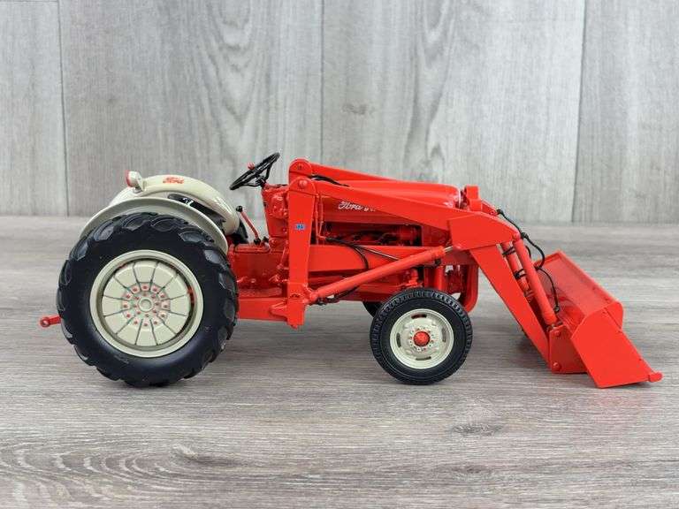 1957 Ford 641 Workmaster W/725 Loader, 1/16