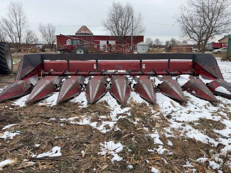 Case IH 1083 8 Row Corn Head