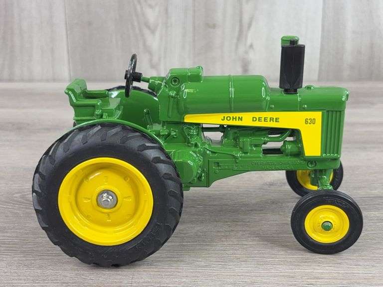 John Deere 630LP WF, 1/16, 1988 NFTS, The Toy Farmer