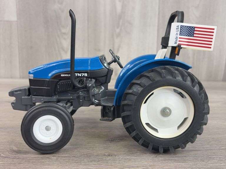 New Holland TN75 WF ROPS, 1/16, Scale Models, 3 PT.