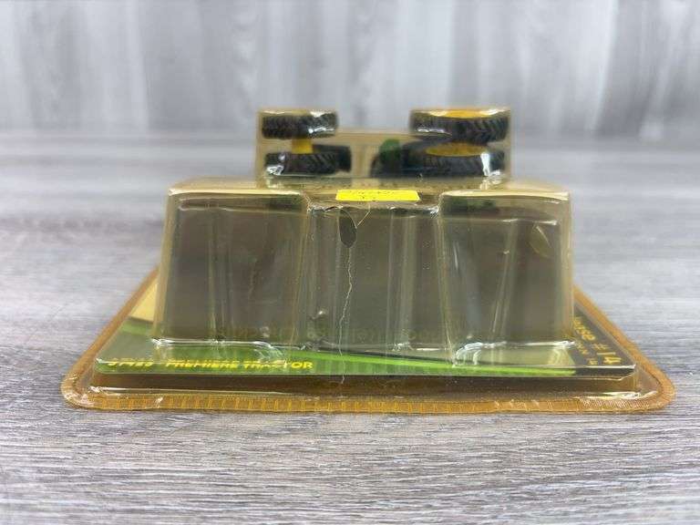 John Deere 8430 Front/Rear Duals, Muddy, 1/64, Premiere