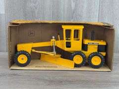 John Deere 570 Motor Grader, 1/25, Ertl Toys