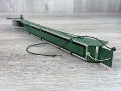 Allis-Chalmers D-17 W/New Idea Picker, 1/16, Precision Series 8