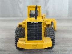 Caterpillar 988B Wheel Loader, 1/50, Ertl