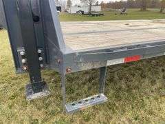 LAMAR 36’ Gooseneck Trailer