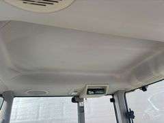 John Deere 7130 Loader Tractor