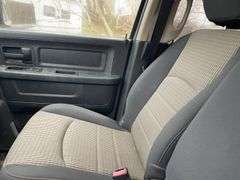 2010 Dodge Crew cab Pickup