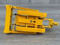 Caterpillar D10N Crawler W/Blade & Ripper, 1/70, Joal