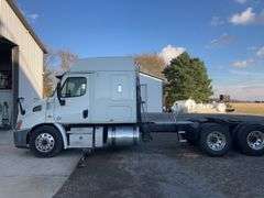 2013 Freightliner Cascadia