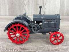 McCormick-Deering 10-20 HP, 1/16, Nov. 1984, Scale Models