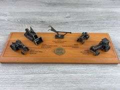 John Deere 150th Anniversary Set, 13 1/3” Plaque, Ertl