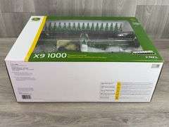 John Deere X9 1000 Tracked Combine, 1/32, Prestige Collection
