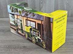 1912 Ford Model T John Deere Delivery Car, Wayne Gas Pump & Hat