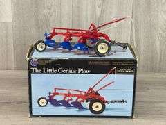 McCormick-Deering Little Genius Plow, 1/16, Precision Series 5