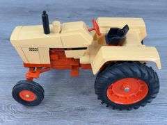 Case 1070 WF Agri King Deluxe Farm Set, No. 211, 1/16, Original Box