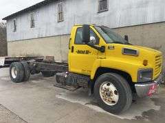 GMC 7500 TopKick truck chassis