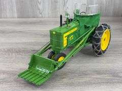 John Deere 720 NF W/80 Blade & 45 Loader, 1/16