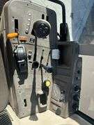 John Deere 7130 Loader Tractor