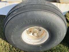 Willmar 600 Fertilizer Spreader - 50’ Spread