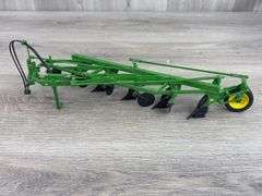 John Deere F145H 5 Bottom Moldboard Plow, 1/16