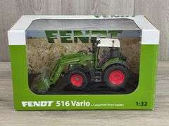 Fendt 516 Vario W/4x80 CargoProfi Frontloader, 1/32