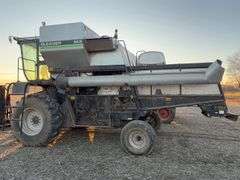 Gleaner M3 Combine