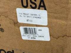 Gleaner Super 7 Black Stealth Pedal Combine, NIB, Scale Models