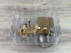 IH Farmall 1206 WF Duals ROPS Diesel, 1/32, Gold Chase