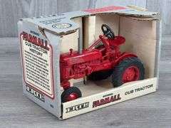 IH McCormick Farmall Cub, 1/16, 1989 1st Edition, Ertl
