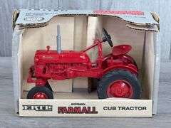 IH McCormick Farmall Cub, 1/16, 1989 1st Edition, Ertl