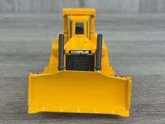 Caterpillar D10N Crawler W/Blade & Ripper, 1/70, Joal