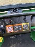 John Deere 6x4 Gator