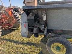 Allis Chalmers Gleaner 318 Grain Head - 18-ft