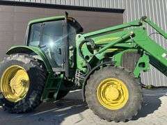 John Deere 7130 Loader Tractor
