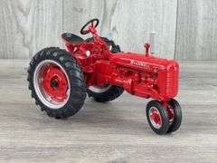 IH Farmall C NF, 1/16, 1998 Collector Edition, Ertl