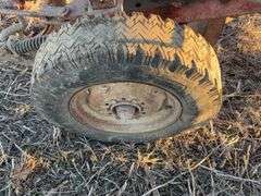 International 710, 5 Bottom Plow