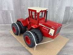 International 4568, Precision Engineering, 1/16