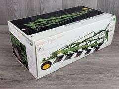 John Deere F145H 5 Bottom Moldboard Plow, 1/16