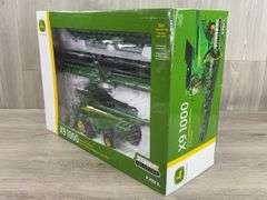 John Deere X9 1000 Tracked Combine, 1/32, Prestige Collection