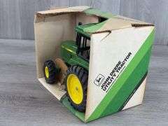 John Deere 2550 MFD Utility, 1/16, 1983 Collector Series, Ertl