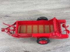 IH McCormick 200 Spreader, 1/16, Precision Series 9