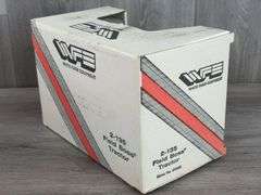 White Farm Equipment 2-135 Field Boss WF, 1/16