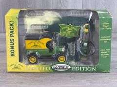 1912 Ford Model T John Deere Delivery Car, Wayne Gas Pump & Hat