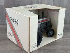 White Farm Equipment 2-155 WF Duals Series 3, 1/16