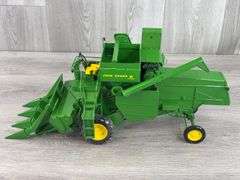 John Deere 55 Corn Special Combine W/335 Head, 1/16