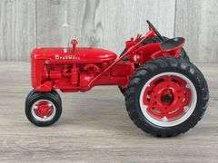 IH Farmall C NF, 1/16, 1998 Collector Edition, Ertl