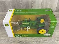 John Deere 4010 NF W/46A Loader, 1/16, Prestige Collection