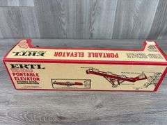 Portable Elevator, Ertl, 1/16